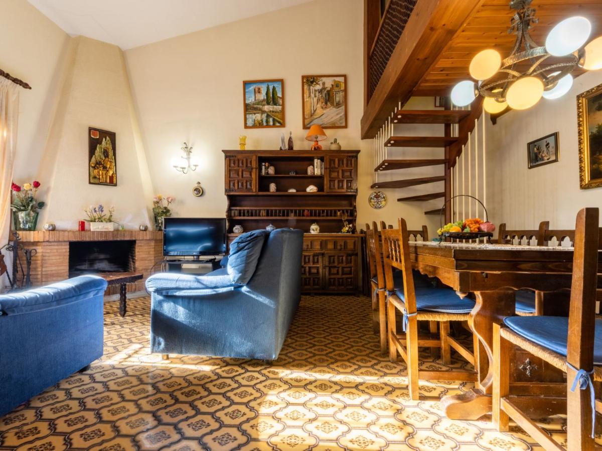 Holiday Home Vilafortuny By Interhome Bagian luar foto